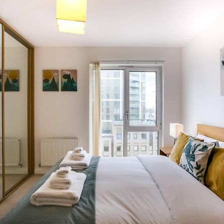 לונדון Guestready - Comfort By The Thames, W/ Balcony מראה חיצוני תמונה